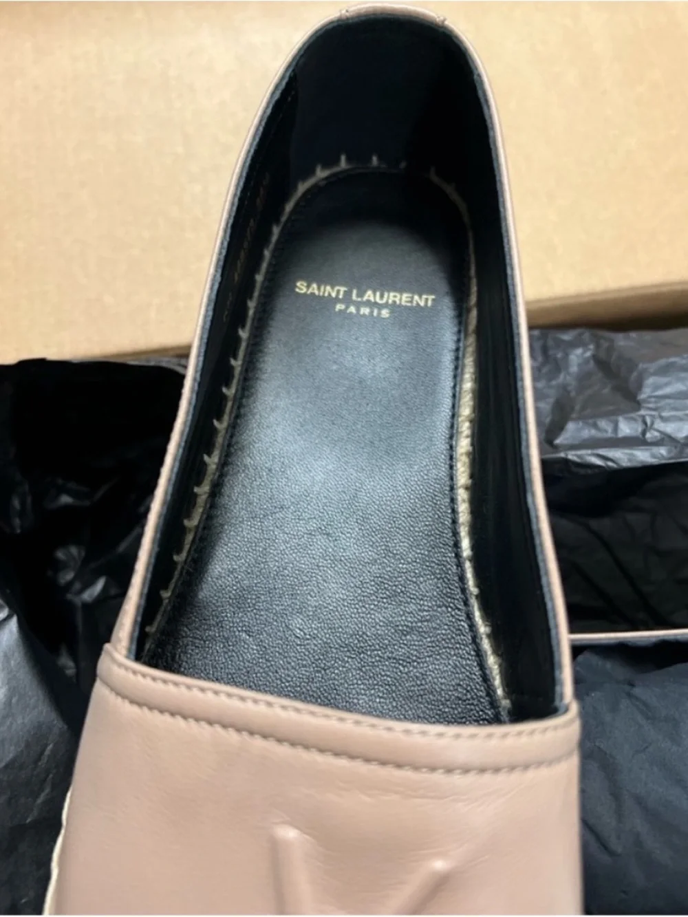 YSL Leather Monogram Espadrilles Flats Size 39.5 NEW